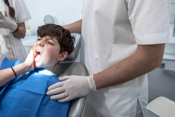 Best Mobile Emergency Dentist in Berryville, TX
